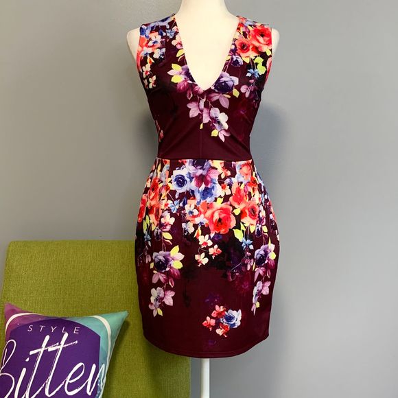 ASOS Dresses & Skirts - ASOS Maroon Floral Mini Sheath Dress US 2 UK 6